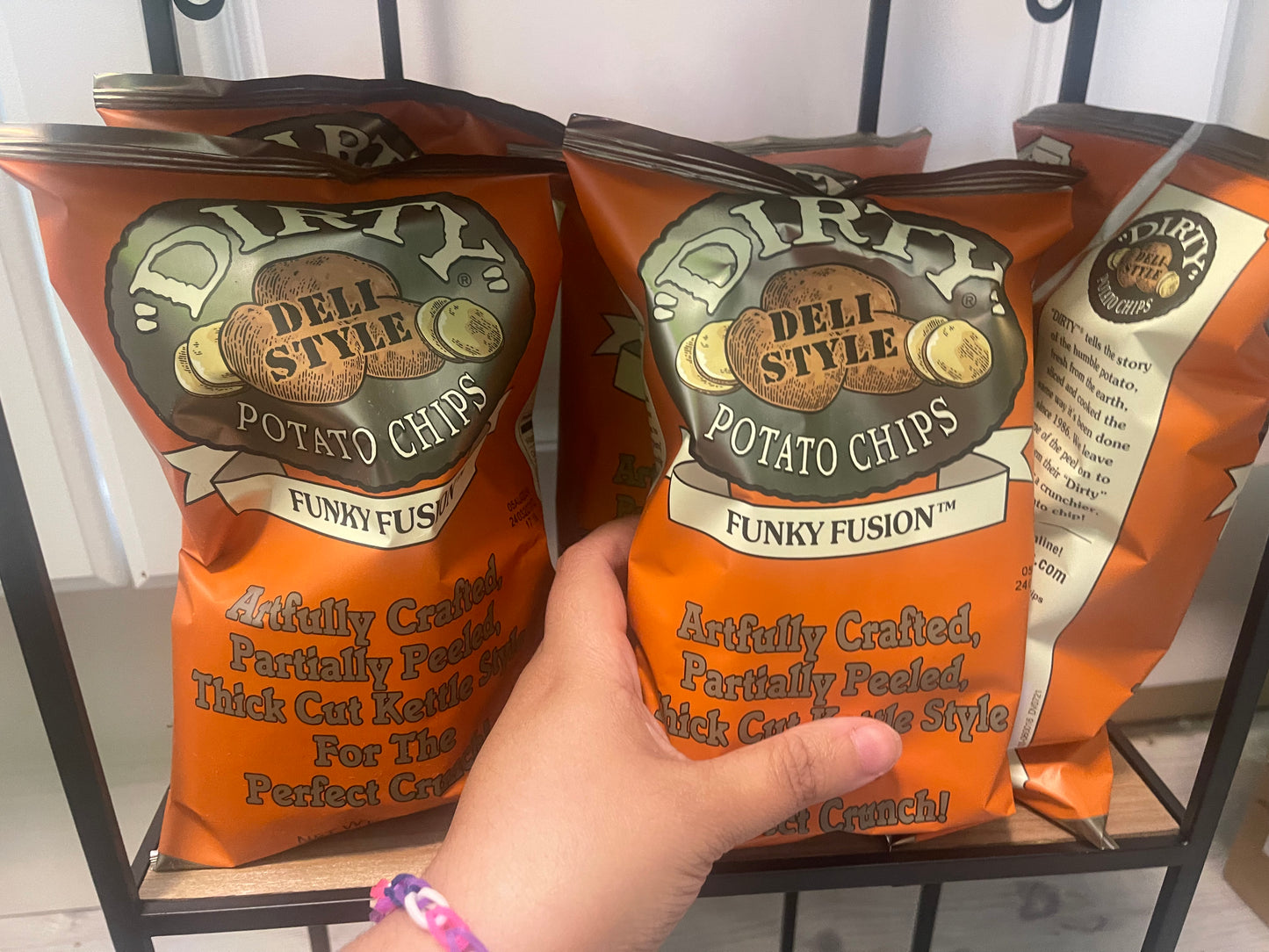 Dirty potato deli style chips